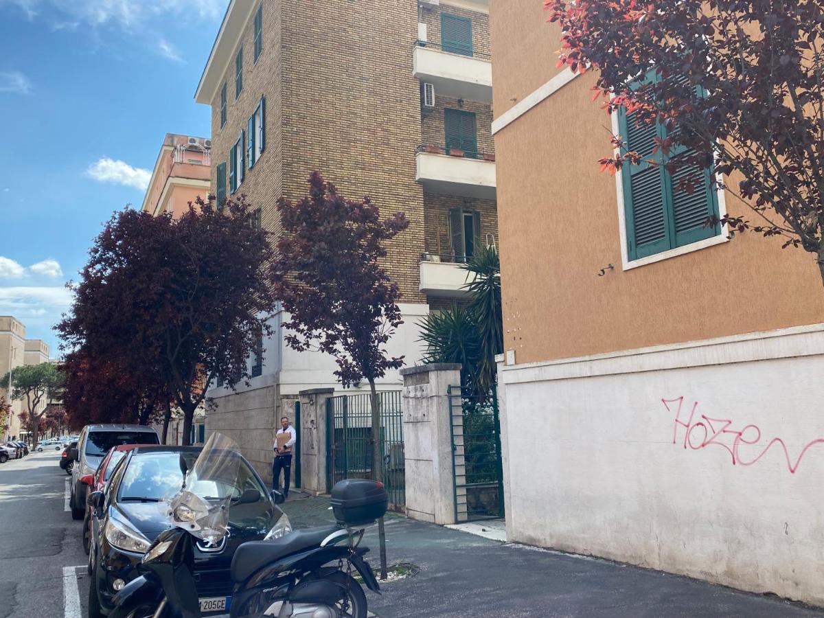 Hemingway Apartment At Vatican Rome Exterior photo